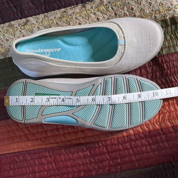 GRASSHOPPERS* linen look mushroom Reveal skimmer flat sneaker shoe sz 8.5 - Picture 12 of 16